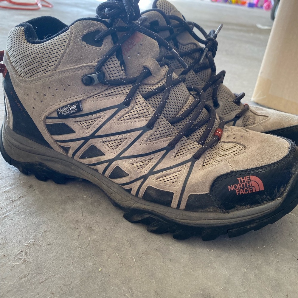 North face shoes